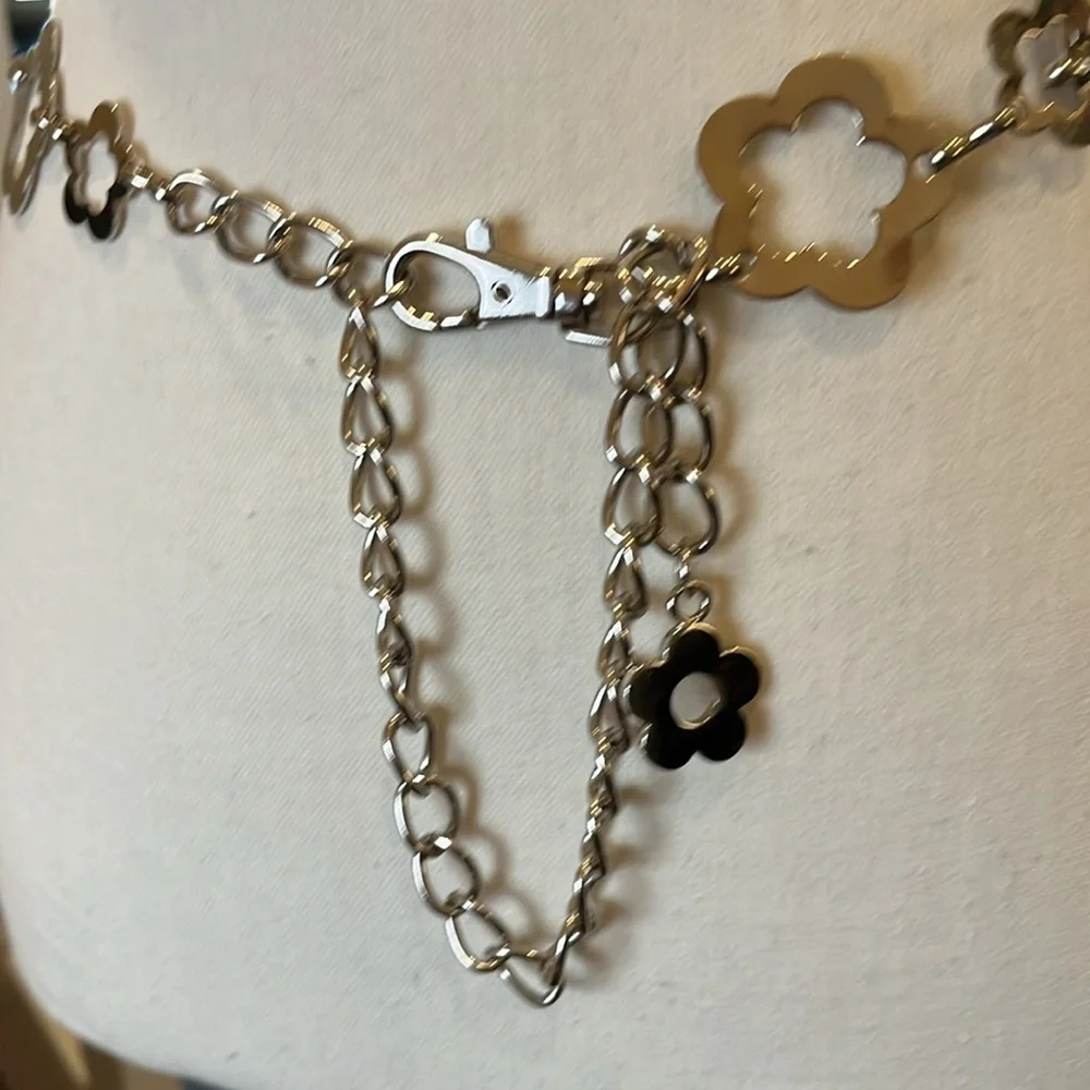 Silver Tone Boho Open Flower Concho Metal Chain Link Belt OS One Size